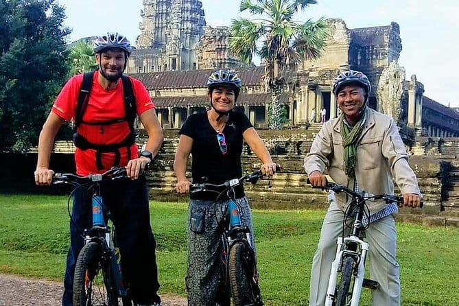 1-Day Angkor Wat Cycling Tour: Scenic Bike Adventure in Siem Reap - Quick hits before you commit