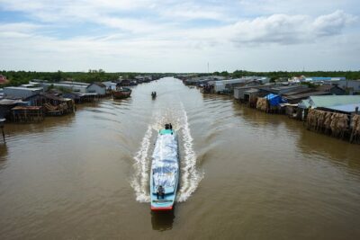 1-day Mekong Delta Tour: Cai Be Market, Local Island and Cycling - Cai Be Floating Market: Famous, but different now