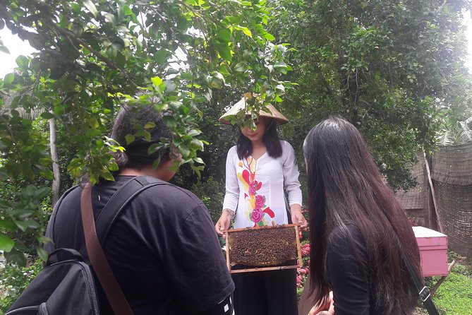 1-day Mekong Delta Tour: Cai Be Market, Local Island and Cycling - Guides and the value of a private day