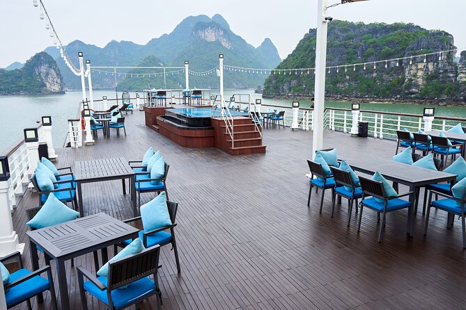 2-Day on 5-star Cruise, Lan Ha Bay | Kayak, Cycling, Live Music - Piano Lounge, live music, and the best kind of evening