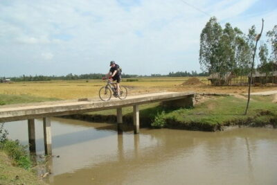 3 Days Cycling Mekong Delta - Day 2 in Can Tho: early breakfast, river life, and cycling by daily rhythms