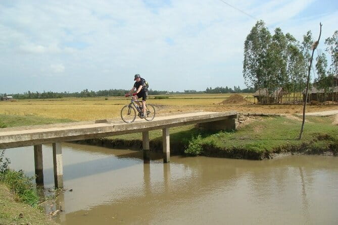 3 Days Cycling Mekong Delta - Day 2 in Can Tho: early breakfast, river life, and cycling by daily rhythms