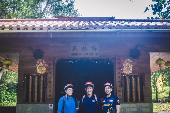 4 Hours Cycling in the Nature at Pulau Ubin Singapore - Western Pulau Ubin: Pekan Quarry Views and the German Girl Shrine