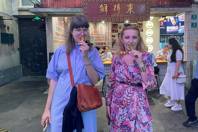 4-Hr Shanghai Tour: Food, Culture, Sightseeing, Cycling, Ferry - Huangpu River by Ferry: Nostalgia With Construction Cranes in View