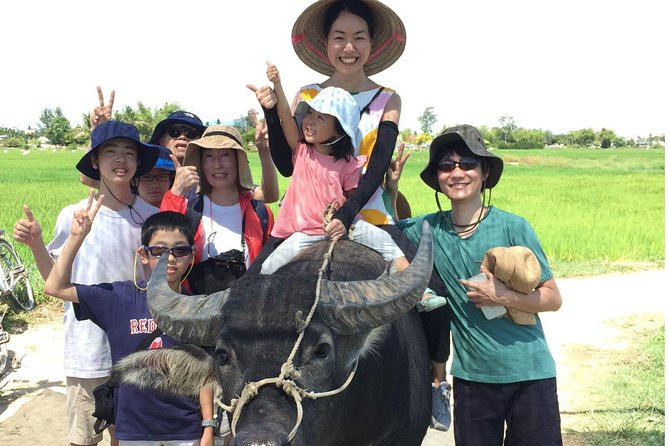 5-Hour Discovery Countryside by Cycling, Buffalo and Basket Boat - Getting Started: Hotel Pickup and a Short Route to Cam Thanh