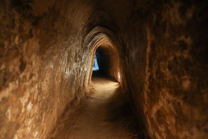 Adventure Cycling & Kayak Mekong-CuChi Tunnels Private Day Tour - A Smart Mix: Mekong Delta Living + Cu Chi Tunnels Education
