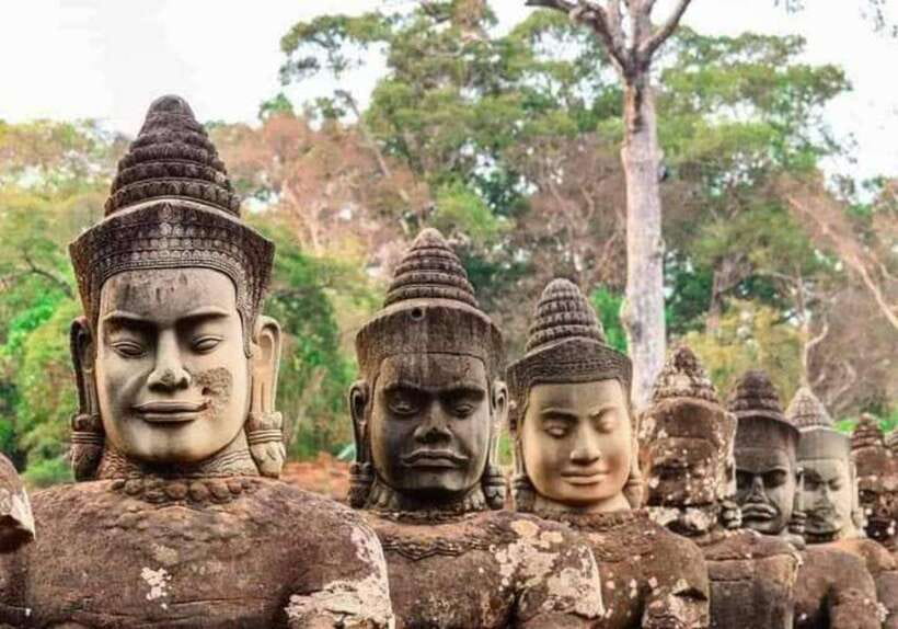 Angkor Cycling Tour - Weather, clothing rules, and heat-smart cycling