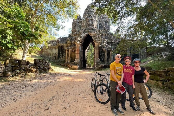 Angkor Wat Cycling Tour - Key highlights to look for on this Angkor Wat cycling day