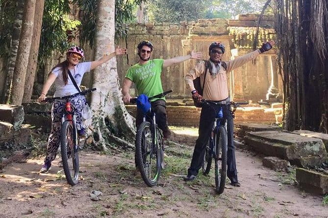 Angkor Wat Cycling Tour - Your morning flow: the 7:30 pickup and the 6–8 hour pacing