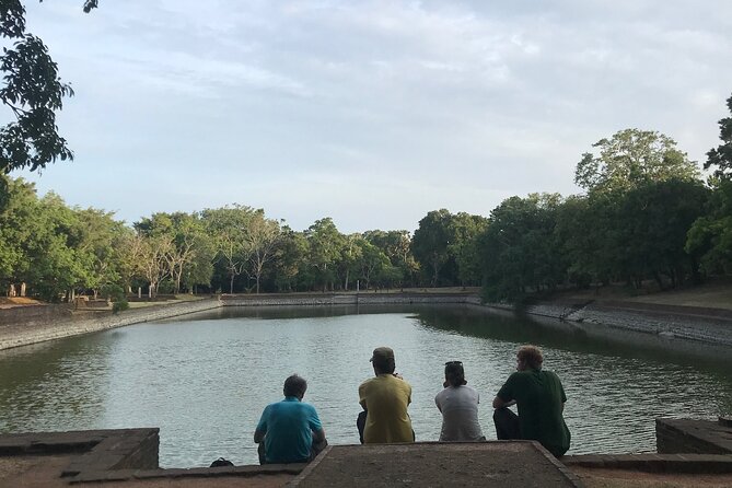 Anuradhapura Heritage Mountain bike / bicycle Tour - Meeting point, bikes, and temple etiquette you should plan for