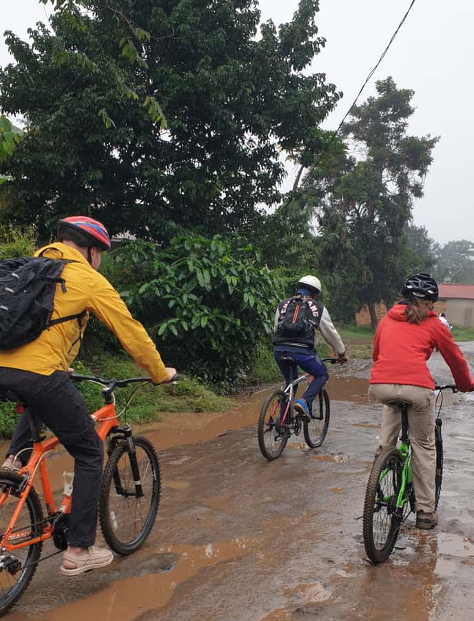 Arusha:Canoeing/Kayaking &/or Cycling Adventure (with Lunch) - The guides and drivers: how the day stays smooth