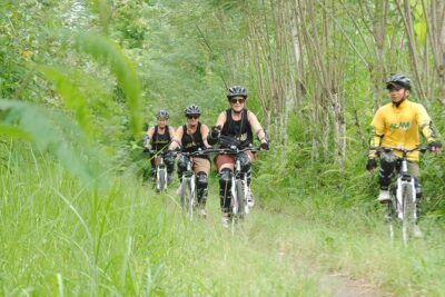 Bali Downhill Cycling and White Water Rafting - Your Day Timing: Pickup, Briefing, Breakfast, Then Pedals