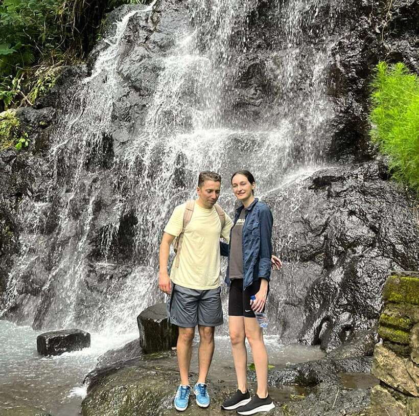 Bali: Sidemen Valley Cycling Tour with Gembleng Waterfall - Coffee at a Local Warung: The Taste of Daily Bali