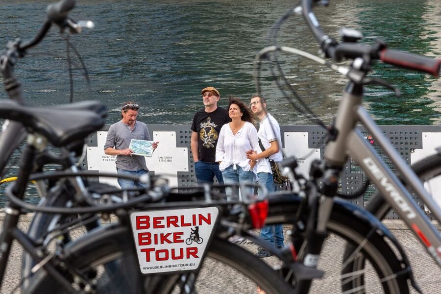 Berlin Wall History Small Group Cycling Tour - Key Things That Make This Tour Worth Your Time