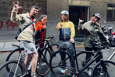 Best E-bike Cycling Tour in Taipei - Includes Local Food & Drinks - Stop 1: 永和豆漿 breakfast and how Taipei wakes up