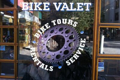 Bike Tour or Mountain Bike down Vail Mountain - Up Vail Pass by van: what the transport does for your whole ride