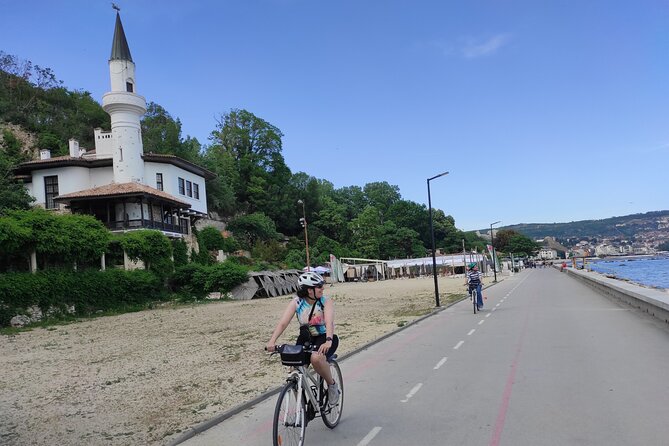 Bulgaria Cycling Day Tours - country & sea - Stop 3: Suvorovo Church in Nikolaevka (1847 Icons and Woodcarving)