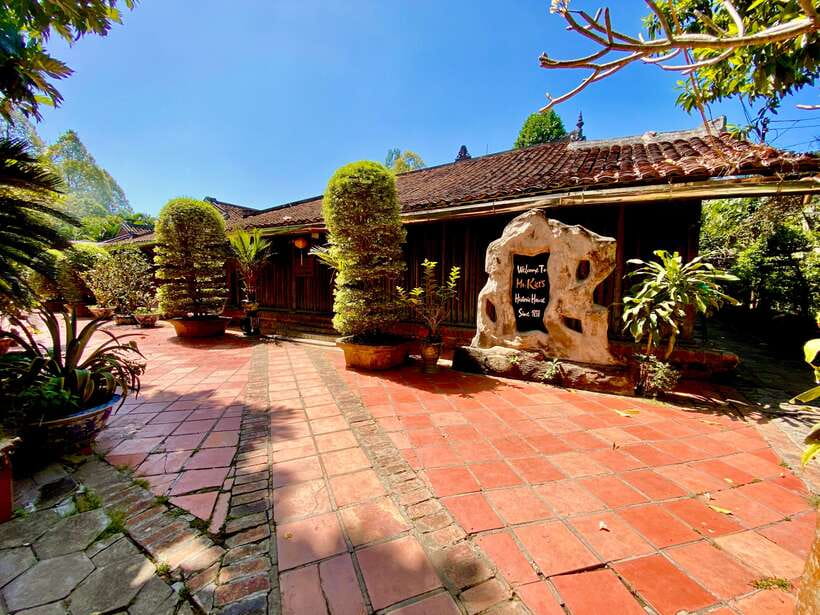 Cai Be Mekong Delta: Cooking Class, Cycling, Craft Villages - Cycling Through Orchard Paths and Visiting Ba Kiệt’s Ancient House