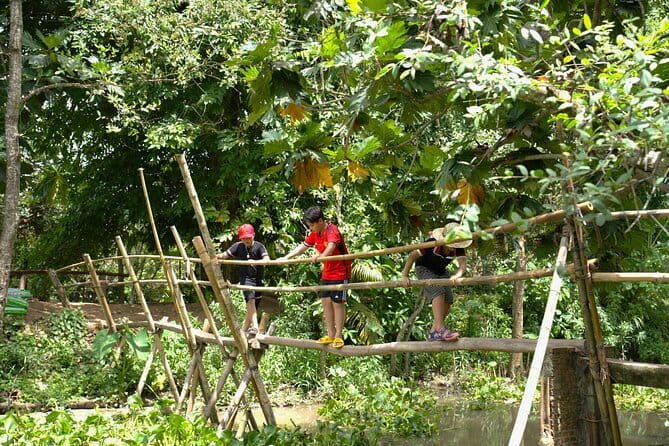 Cai Rang Floating Market Tour & Rural Cycling - What’s included: breakfast, coffee/tea, bikes, insurance, and fruit