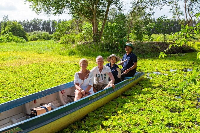 Cai Rang Floating Market Tour & Rural Cycling - Guides and boat captains: where the quality really shows