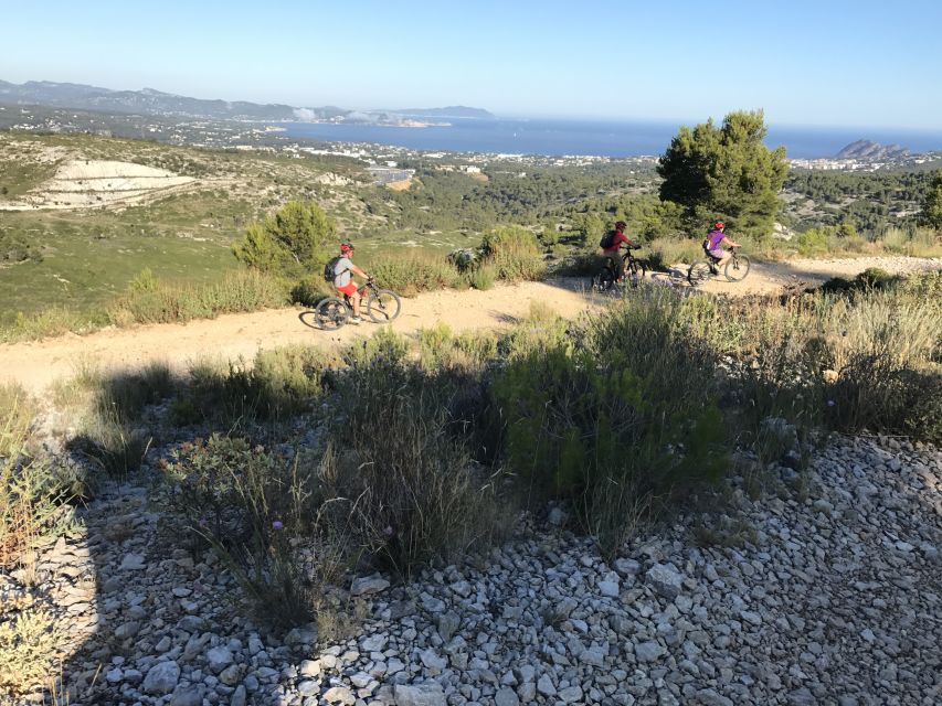 Calanques National Park: E-Mountain Bike with Virtual Guide - Sporty gravel reality: what difficulty really feels like