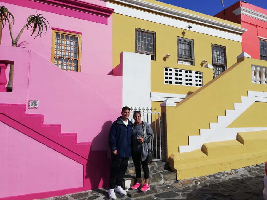 Cape Town Guided City Cycling Heritage Tour - Private Tour - Greenmarket Square: souvenir shopping with a city-center sense of place