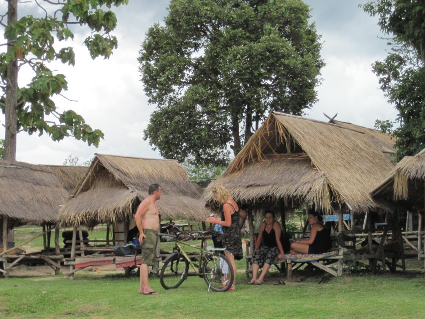 Chiang Mai: 24 km Leisure Cycling & swim Lake Huay Tueng Tao - Getting set up right in Chiang Mai
