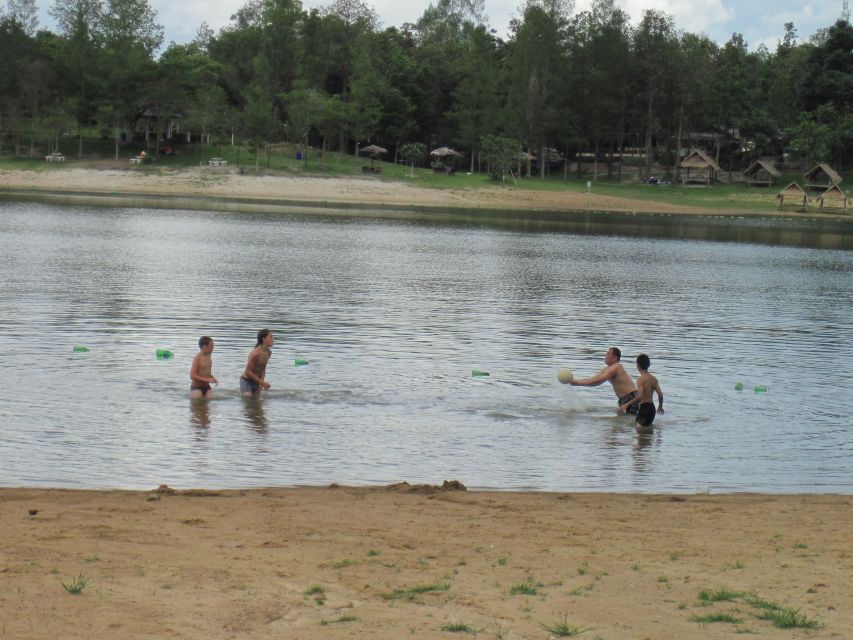 Chiang Mai: 24 km Leisure Cycling & swim Lake Huay Tueng Tao - Safety and gear: small details that help a lot