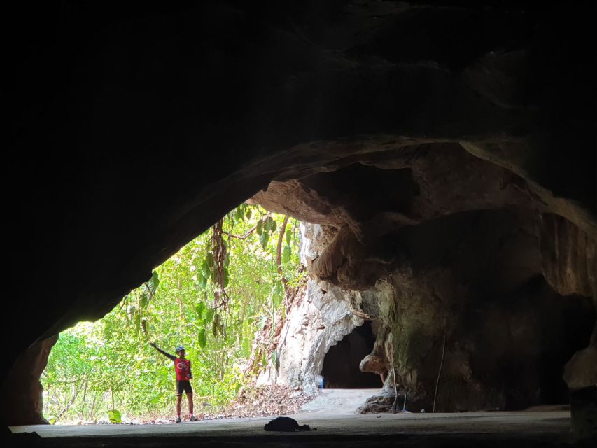 Chiang Mai: Boat Ride and Cycling Tour to Sticky Waterfall - Bike, Gear, and Fitness Level: What to Know So You Don’t Get Surprised