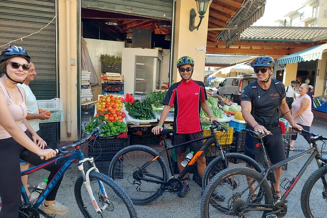 Corfu Old Town Cycle Tour-History,Flavours & Narrow Alleys! - The Venetian Alley “Labyrinth”: Where Corfu Feels Like Corfu