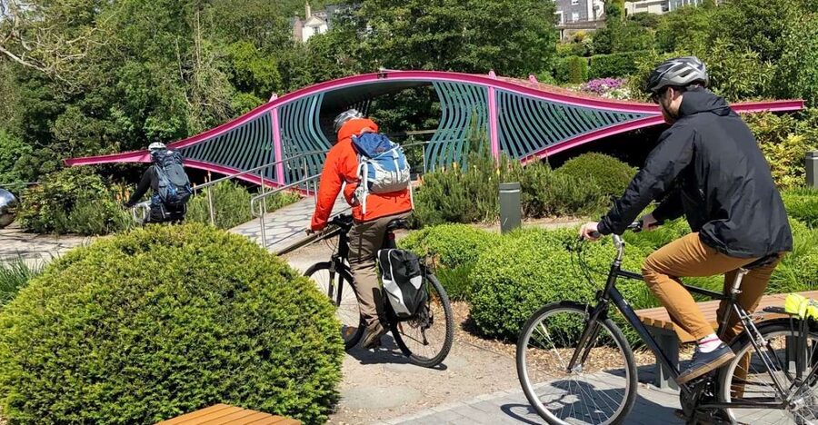 Cork: Cork City Cycle Tour - Regular Bike - Getting Oriented fast: the start by Saint Patricks Quay