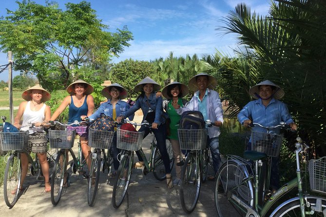 Cycling, Buffalo, Basket Boat ride in Hoi An - Lunch and dinner: simple Vietnamese meals that match the day