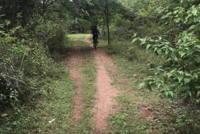 Cycling in rural Kanchanaburi area - The private guide effect (and why Joe matters)