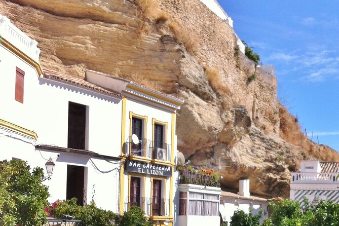 Cycling (Self-Guided) Setenil - 30km Easy - Ronda to Setenil: why the ride feels relaxed