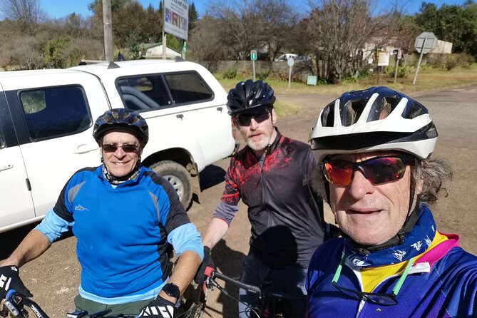 Cycling The Cradle of Humankind in Game Reserve - Stops, photos, and the easy rhythm of a 3-hour outing