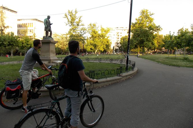 Cycling the parks, ride through the ages - Manjež Park: City-Center History in a More Intimate Setting