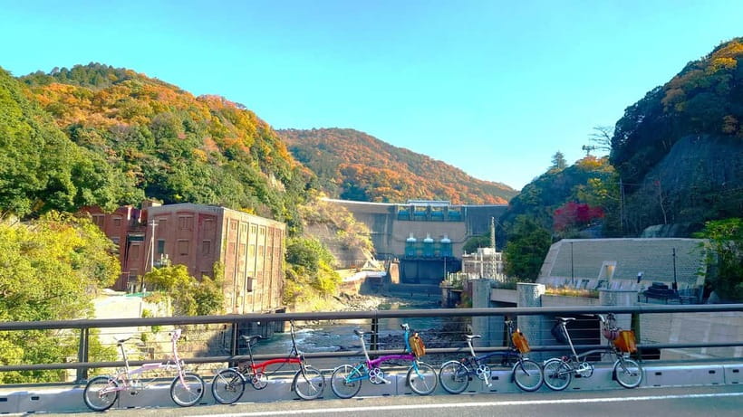Cycling Tour at Uji's Matcha Green Tea Fields and Heritage - Meeting at the 茶壷型ポスト and getting set up