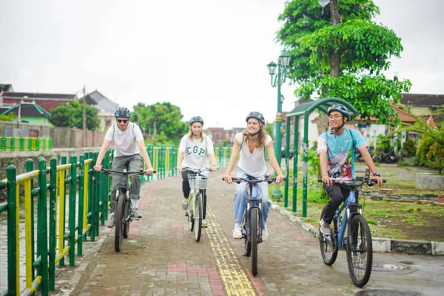 Cycling Tour: Explore The Hidden Gems of Jogja - A 3-hour, flat 11 km ride that feels truly local