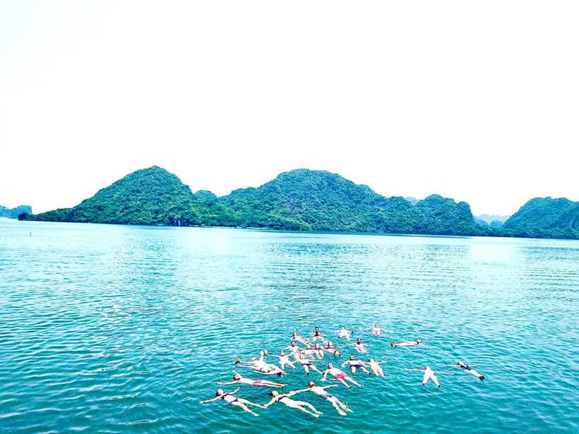 Đảo Cát Bà : 1Day Kayaking,Swimming,Cycling,Snorkeling,Lunch - Viet Hai by bike: rice fields, village walks, and local life