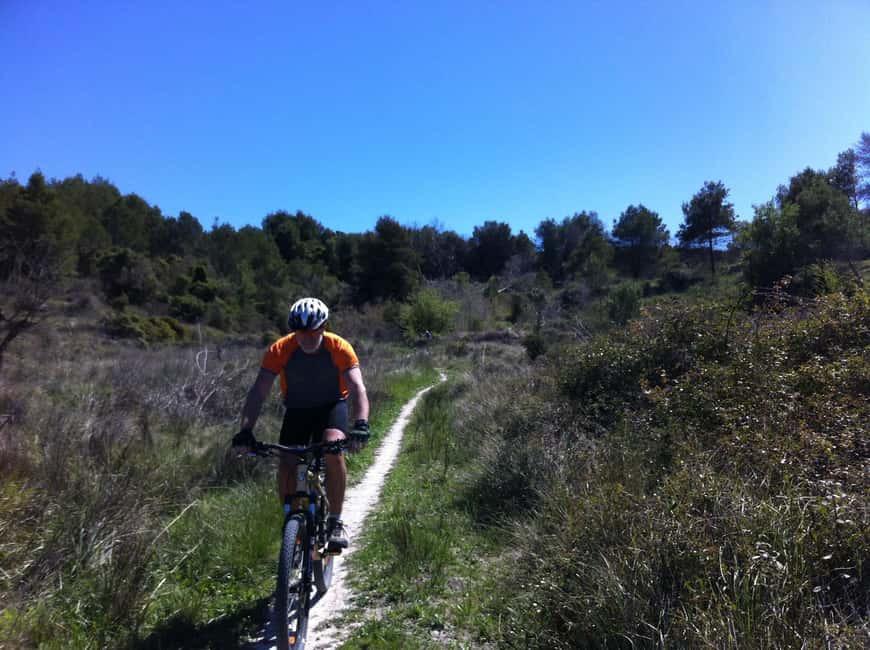 Dénia: Electric Mountain Bike Tour around Montgó - What the guides really add (including Samuel)