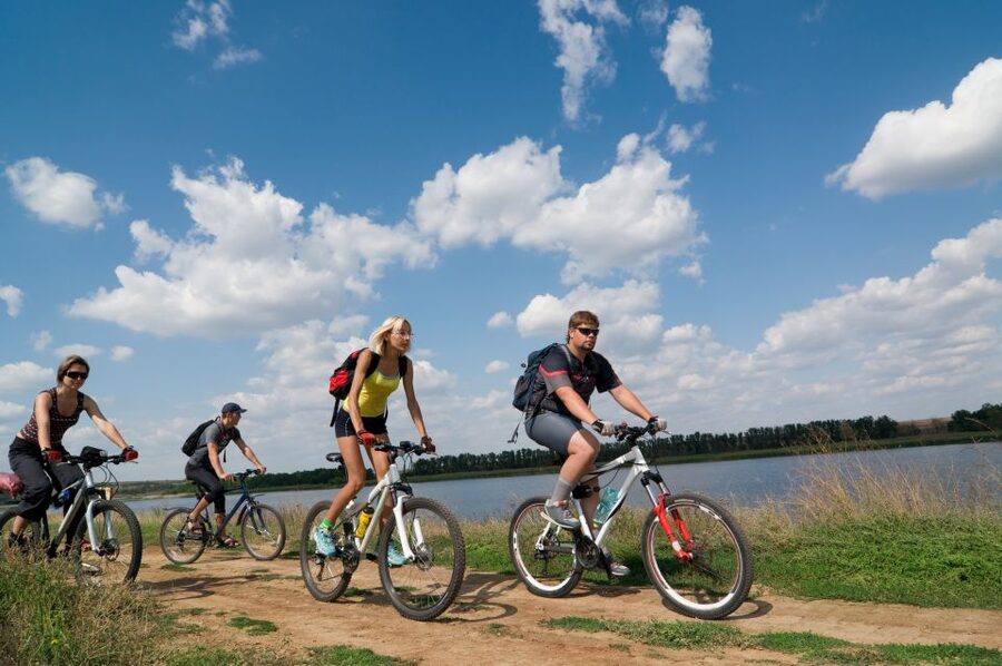Discover Oxford: City & Countryside Cycling Tour - Guide, Group Size, and the Pace: How It Stays Relaxed