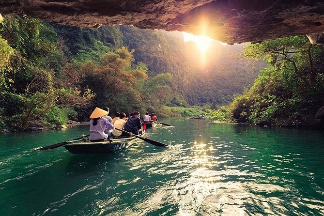 Discover Trang An Natural World Heritage, Bich Dong Pagoda, Cycling Day Tour - Bich Dong then boat then bike again: how the pacing stays workable