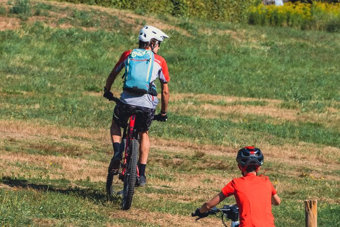 Discovery of a secret mountain pasture by electric mountain bike in Chamonix - Gear check: what’s included, what you must bring