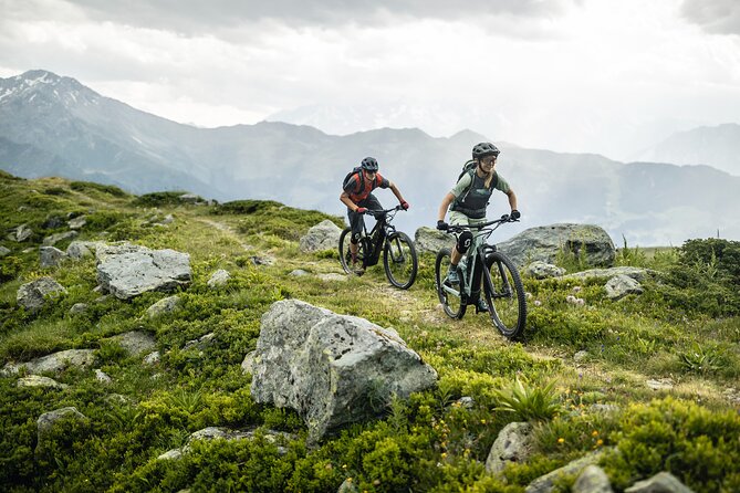 Discovery of a secret mountain pasture by electric mountain bike in Chamonix - Getting started in Chamonix: the meeting point and the flow
