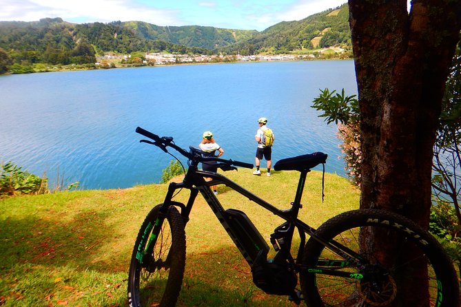 E-bike Sete Cidades- "All Mountain" bike program - How this Sete Cidades ride actually feels: active, guided, and time-efficient