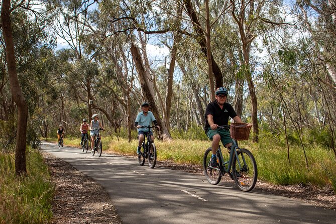 Echuca Guided E-Bike Cycling Tour - Weather reality in Echuca: plan with flexibility