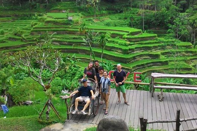 Electric Cycling Tour of Ubud with Free Hotel Transfer and Lunch - Stop One: Tegalalang Rice Terrace and the Photo-Perfect Angles