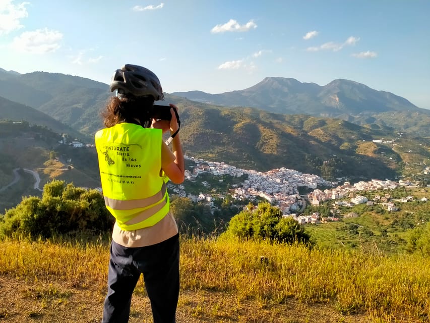 Electric mountain bike in Sierra de las Nieves national park - Key highlights at a glance