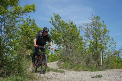 Electric Mountain Bike Rental in Bobbio - Meeting at Viale Giuseppe Garibaldi: getting your bike and bearings fast