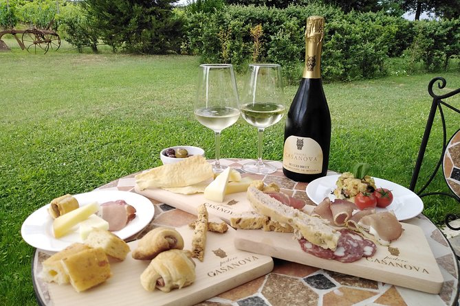 Enjoy a Wine Tasting after a cycling excursion in the magic of Tuscany - Should You Book Cantina Podere Casanova’s Bike and Wine Tour?
